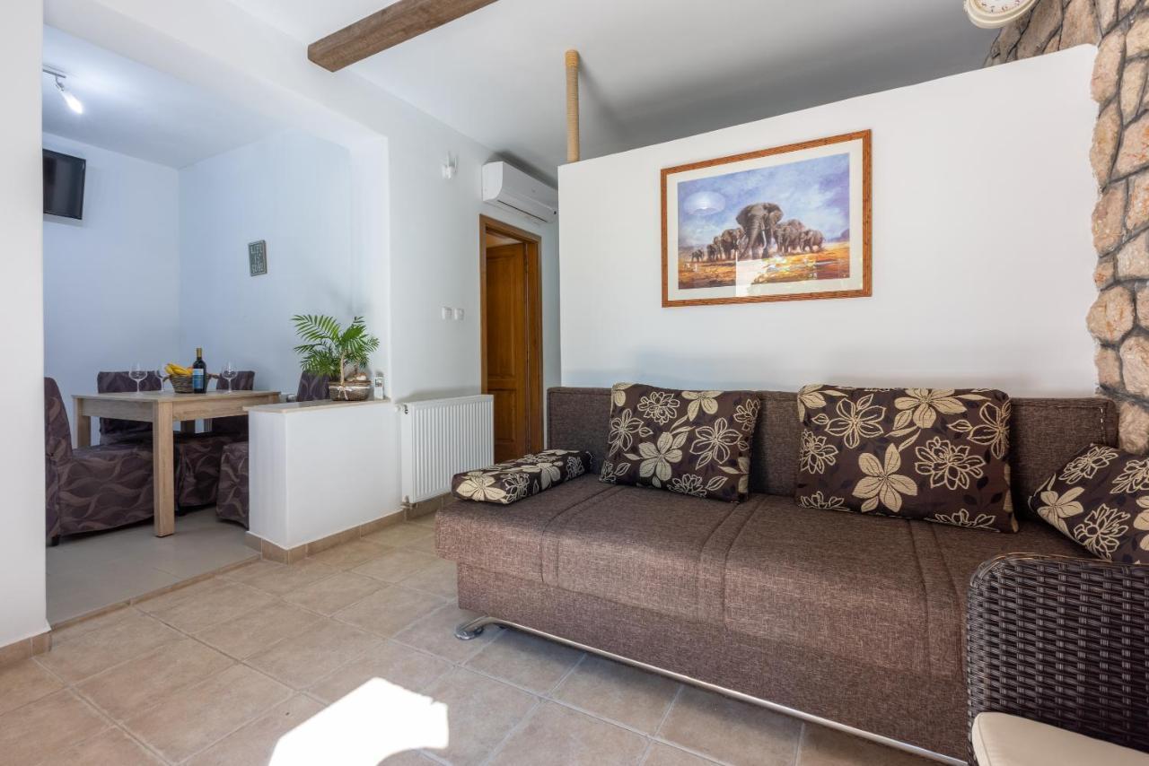 Apartmani Anita Dramalj Extérieur photo